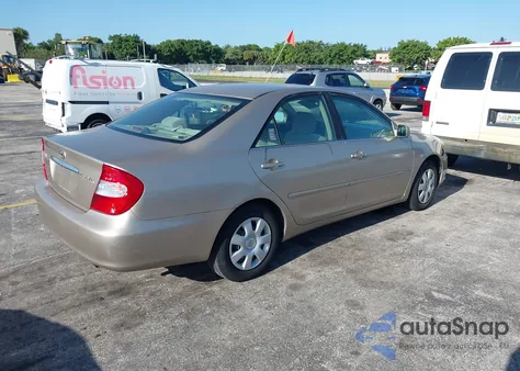 2004 Toyota Camry Le from USA, damaged, VIN 4T1BE32K54U351894